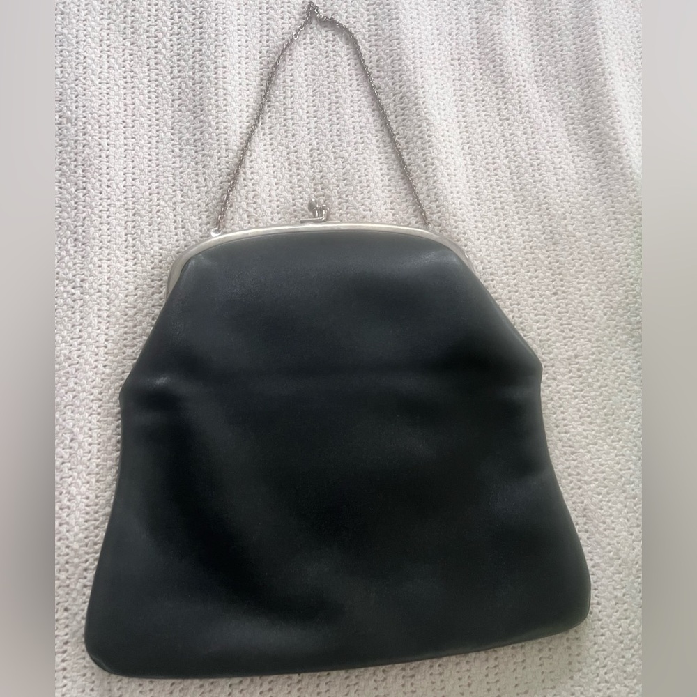 Hand bag